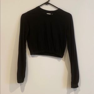 ruched long sleeve crop